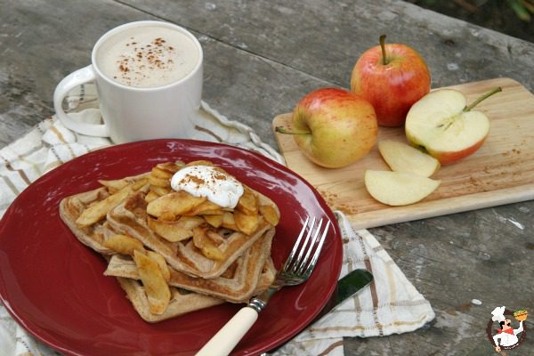 Cinnamon Waffles with Apples