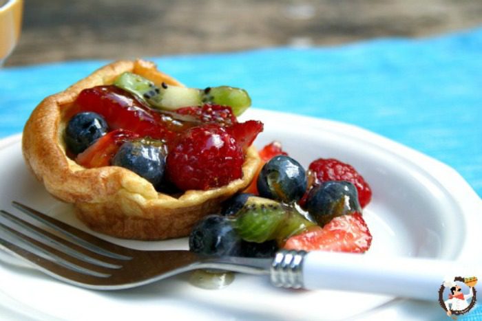 Pancakes-Puffy-with-Fruit.PocketChangeGourmet.com_