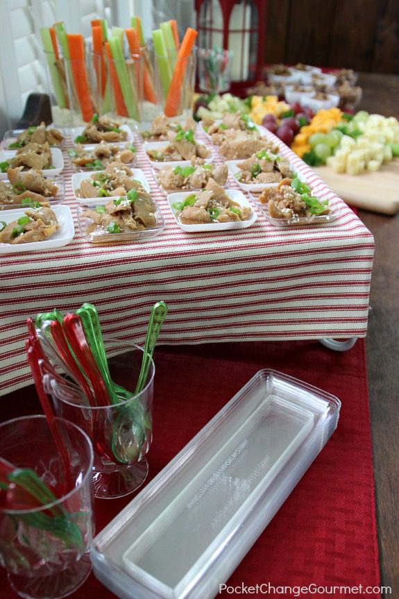 Create this Simple Holiday Appetizer Bar and WOW your guests! Pin to your Christmas Board!