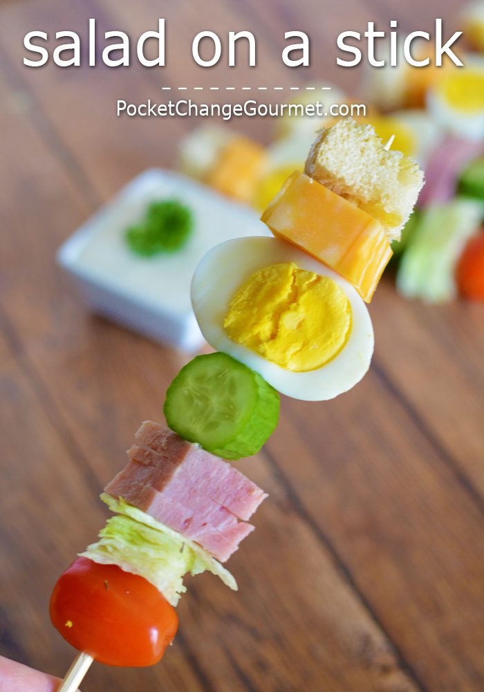 Change up your boring salad with this Chef Salad on a Stick! Even the kids will love salad this way!
