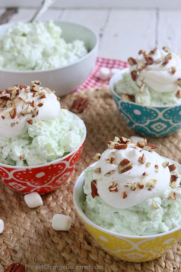 How to Make Watergate Salad -- ONLY 5 ingredients are all you need for this fluff, salad that doubles as a dessert! 