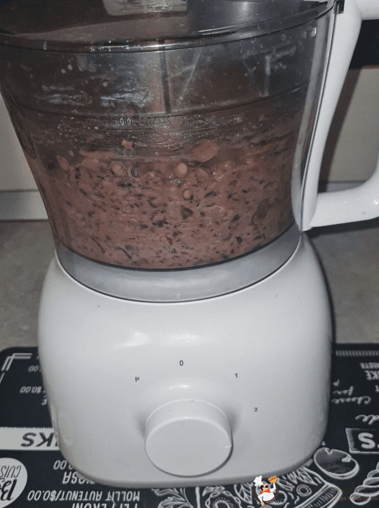 beans mix in food processor